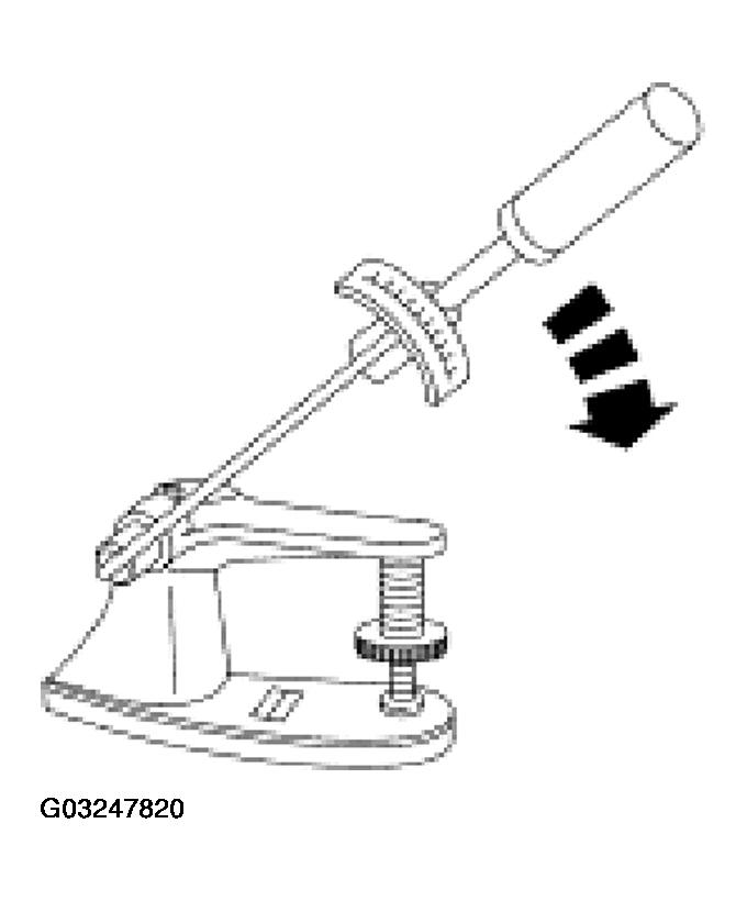 G03247820