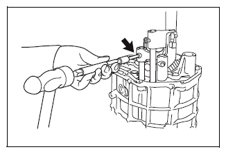 G10214890