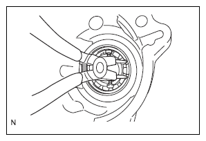 G12587896